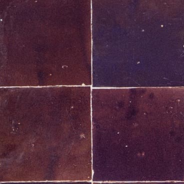 Aubergine Purple — Zellige-Fliese von Carrelage de la Tour