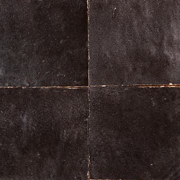 Royal Black Matt — Zellige-Fliese von Carrelage de la Tour